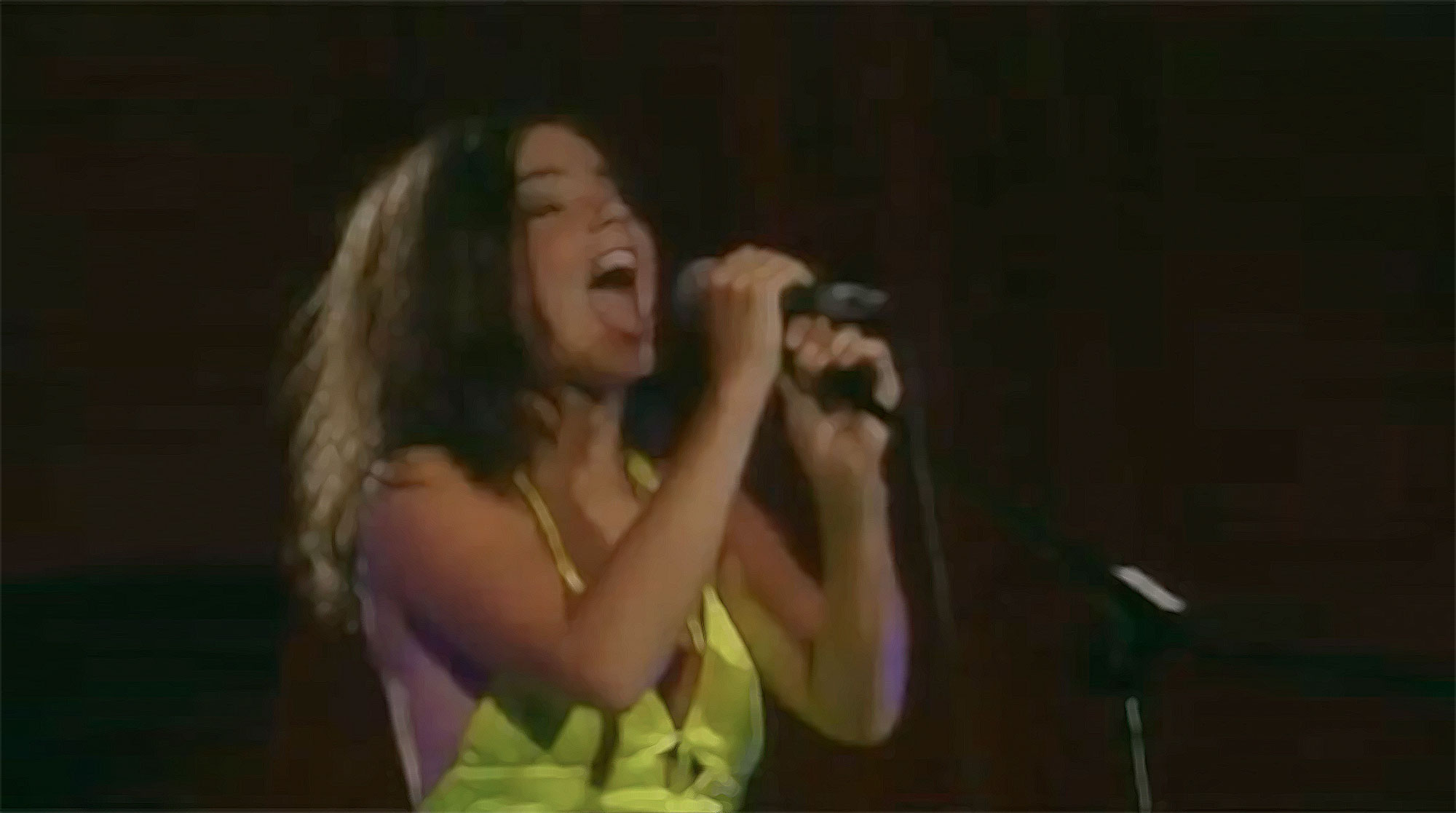 Bjork Unplugged - kickminder.com